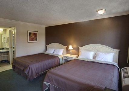 Express & Airport 2* Ontario